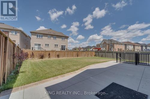 283 Elbern Markell Drive, Brampton, ON - Outdoor