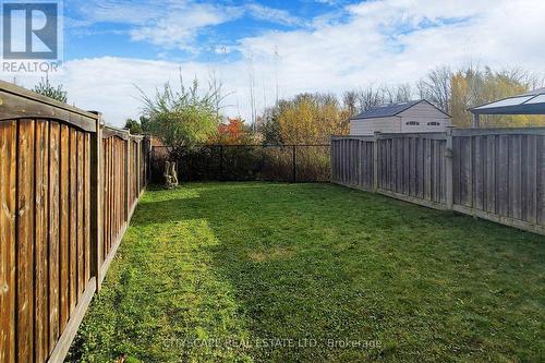 397 Bussel Crescent, Milton, ON - Outdoor