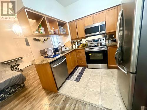 2610 - 4080 Living Arts Drive, Mississauga, ON - Indoor Photo Showing Kitchen With Stainless Steel Kitchen With Double Sink