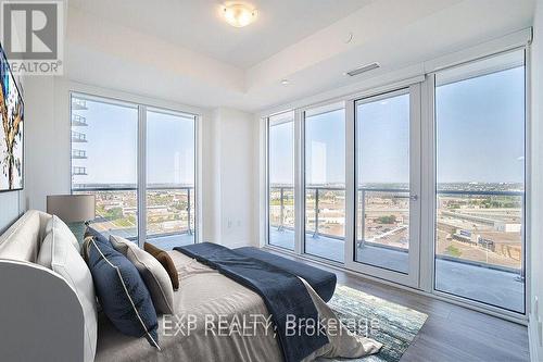 1707 - 4675 Metcalfe Avenue, Mississauga, ON - Indoor Photo Showing Bedroom