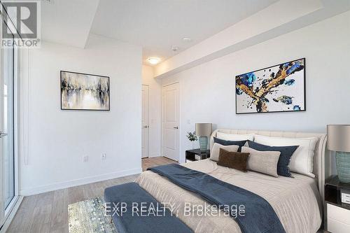 1707 - 4675 Metcalfe Avenue, Mississauga, ON - Indoor Photo Showing Bedroom