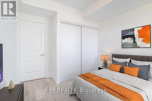 1707 - 4675 Metcalfe Avenue, Mississauga, ON - Indoor Photo Showing Bedroom