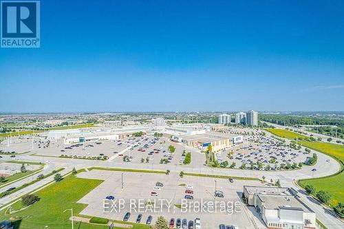 1707 - 4675 Metcalfe Avenue, Mississauga, ON - Outdoor With View