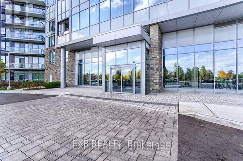 1707 - 4675 Metcalfe Avenue, Mississauga, ON - Outdoor With Balcony