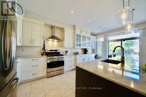 143 Valmont Street, Hamilton, ON - Indoor Photo Showing Kitchen With Upgraded Kitchen