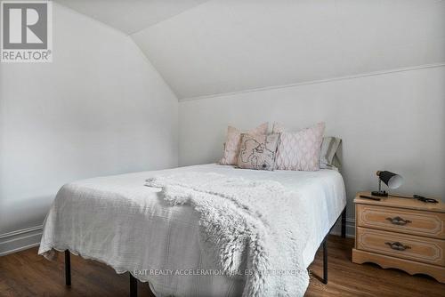 448 Thomas Street, Deseronto, ON - Indoor Photo Showing Bedroom