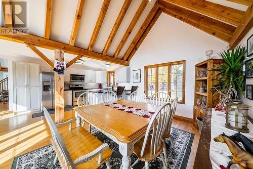 100 Snow Ridge Court, Oshawa, ON - Indoor Photo Showing Dining Room