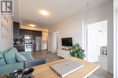 1207 - 9560 Markham Road, Markham, ON - Indoor Photo Showing Living Room