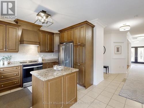 91 Pondmede Crescent, Whitchurch-Stouffville, ON - Indoor Photo Showing Kitchen