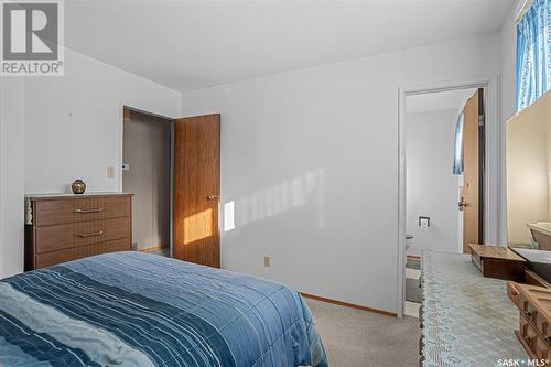 3709 Centennial Drive, Saskatoon, SK - Indoor Photo Showing Bedroom