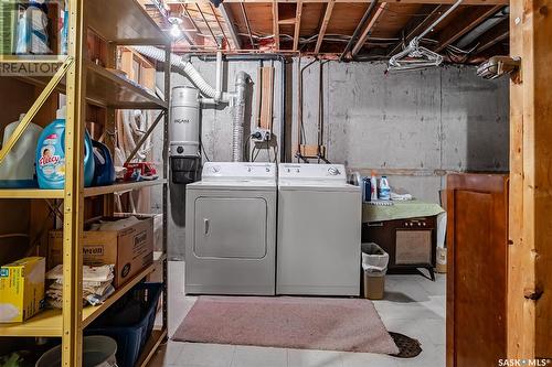 3709 Centennial Drive, Saskatoon, SK - Indoor Photo Showing Laundry Room