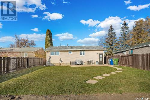 3709 Centennial Drive, Saskatoon, SK - Outdoor