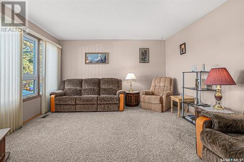 3709 Centennial Drive, Saskatoon, SK - Indoor Photo Showing Other Room