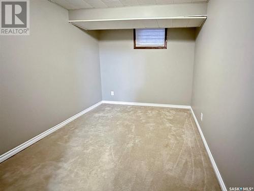 439 Cowan Drive, Swift Current, SK - Indoor Photo Showing Other Room