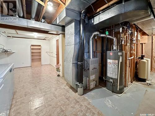 439 Cowan Drive, Swift Current, SK - Indoor Photo Showing Basement