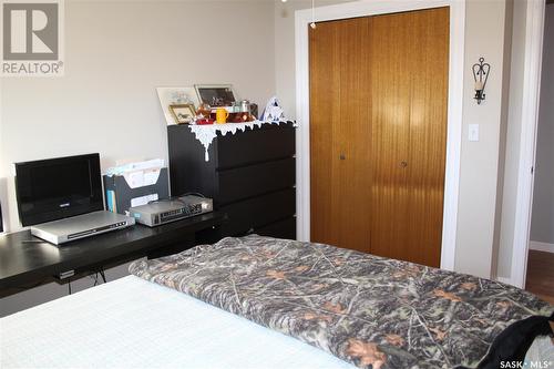 316 5Th Avenue, Cudworth, SK - Indoor Photo Showing Bedroom