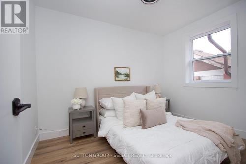 541 Monteith Avenue, Oshawa (Lakeview), ON - Indoor Photo Showing Bedroom