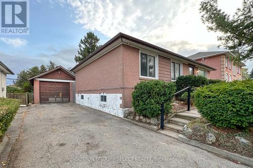 541 Monteith Avenue, Oshawa (Lakeview), ON - Outdoor