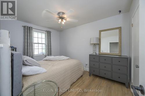 7 Francis Street N, St. Thomas, ON - Indoor Photo Showing Bedroom