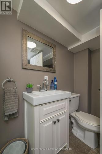 7 Francis Street N, St. Thomas, ON - Indoor Photo Showing Bathroom