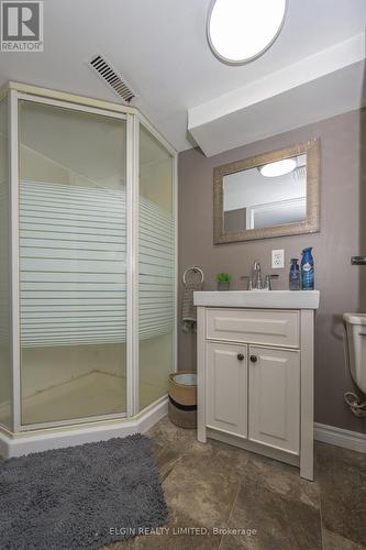 7 Francis Street N, St. Thomas, ON - Indoor Photo Showing Bathroom