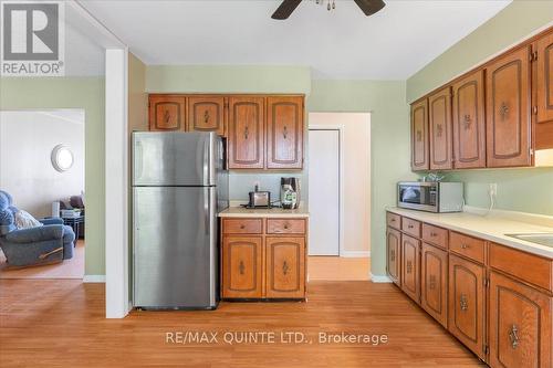 27A Pepper Avenue, Belleville, ON - Indoor Photo Showing Kitchen