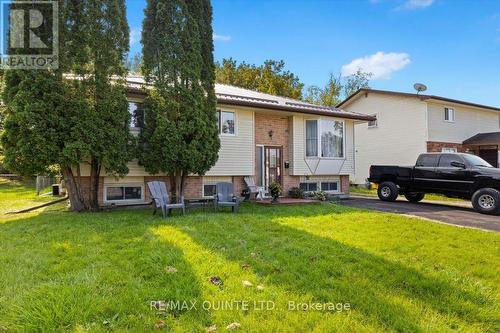 27A Pepper Avenue, Belleville, ON - Outdoor