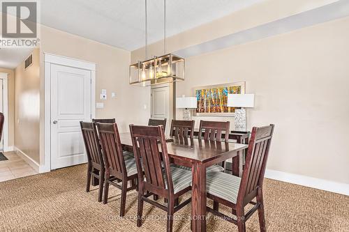 226 - 125 Fairway Court, Blue Mountains, ON - Indoor Photo Showing Dining Room