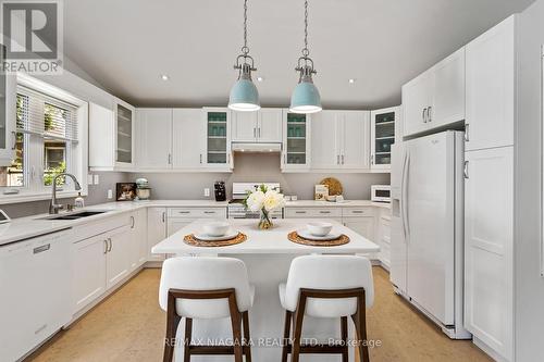 6 Simcoe Street, St. Catharines, ON - Indoor Photo Showing Kitchen With Double Sink