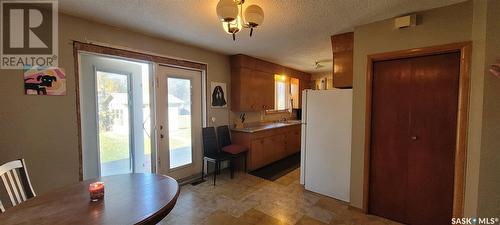 311 5Th Avenue, Loon Lake, SK - Indoor Photo Showing Dining Room