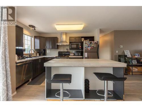 1876 Tranquille  Road Unit# 13, Kamloops, BC - Indoor Photo Showing Kitchen