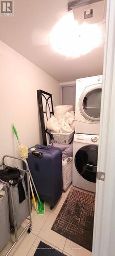 3803 - 125 Village Green Square, Toronto, ON - Indoor Photo Showing Laundry Room