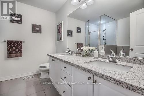 19 Kaitting Trail, Oakville, ON - Indoor Photo Showing Bathroom