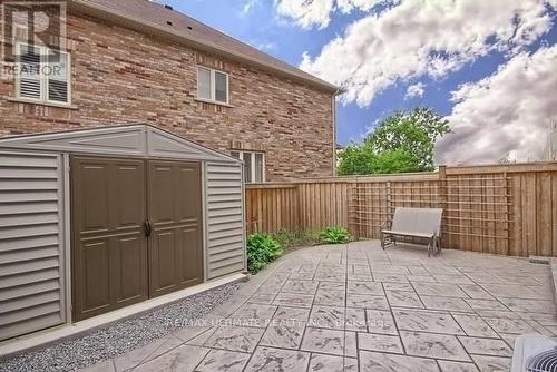 19 Kaitting Trail, Oakville, ON - Outdoor