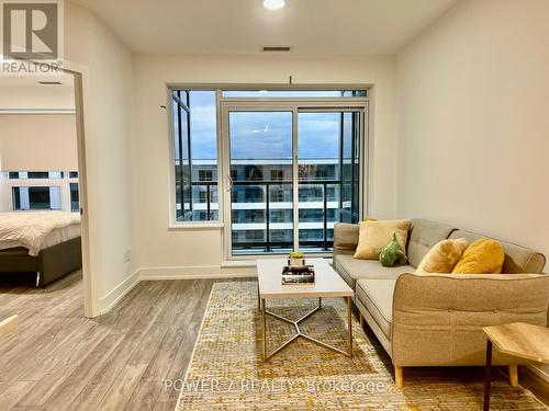 1106 - 9 Clegg Road, Markham, ON - Indoor Photo Showing Living Room