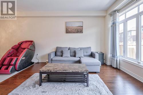 14 Reddington Road, Markham, ON - Indoor Photo Showing Living Room