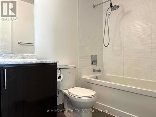 2028 - 7161 Yonge Street, Markham, ON - Indoor Photo Showing Bathroom