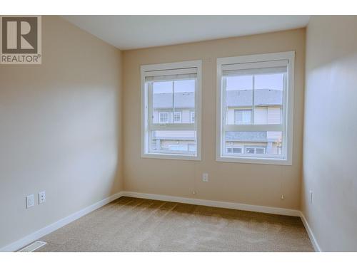 680 Old Meadows Road Unit# 93, Kelowna, BC - Indoor Photo Showing Other Room