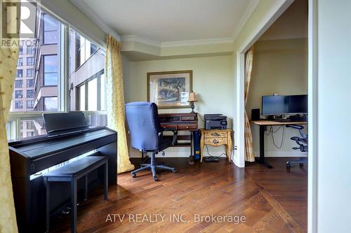 606 - 2261 Lake Shore Boulevard W, Toronto, ON - Indoor Photo Showing Other Room