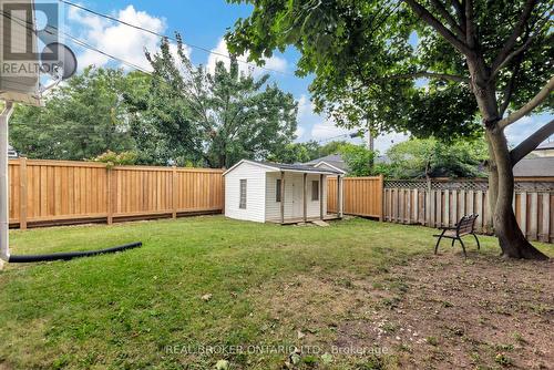 330 Duncombe Drive, Burlington, ON - Outdoor