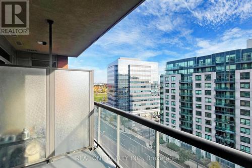 1115 - 60 South Town Centre Boulevard, Markham, ON - Outdoor With View With Exterior