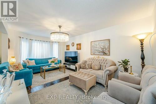 314 Duncan Lane, Milton, ON - Indoor Photo Showing Living Room With Fireplace