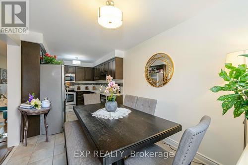 314 Duncan Lane, Milton, ON - Indoor Photo Showing Dining Room