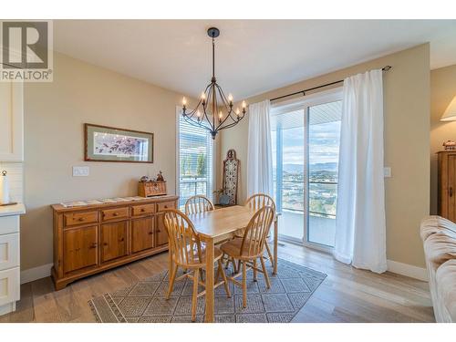 580 Sedona  Drive Unit# 108, Kamloops, BC - Indoor Photo Showing Dining Room