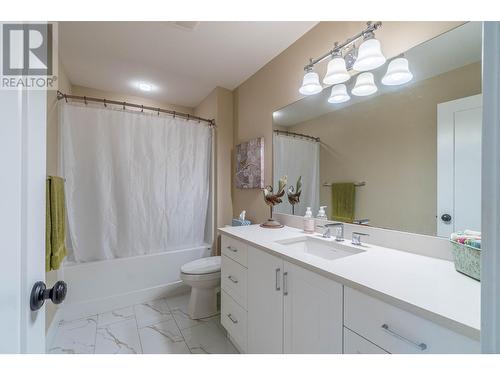 580 Sedona  Drive Unit# 108, Kamloops, BC - Indoor Photo Showing Bathroom