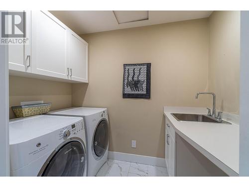 580 Sedona  Drive Unit# 108, Kamloops, BC - Indoor Photo Showing Laundry Room