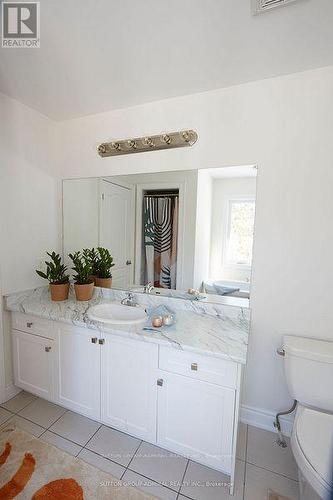 4 Boville Court E, Oro-Medonte, ON - Indoor Photo Showing Bathroom