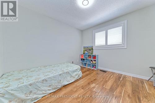 6 Abelard Avenue, Brampton, ON - Indoor Photo Showing Bedroom