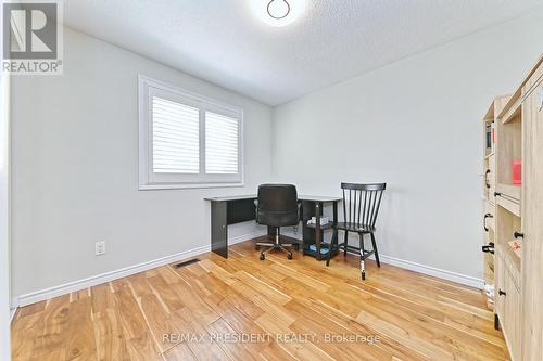 6 Abelard Avenue, Brampton, ON - Indoor