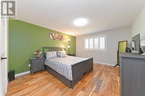 6 Abelard Avenue, Brampton, ON - Indoor Photo Showing Bedroom